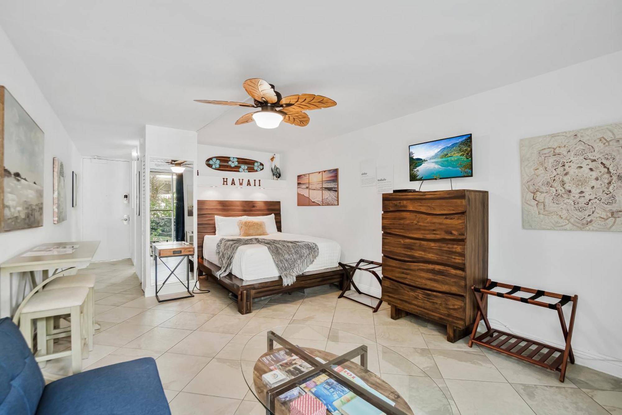 Downtown Hawaiian Paradise Condo With Hot Tub, Pool & Beach - Kona Islander Inn 凯路亚-科纳 外观 照片