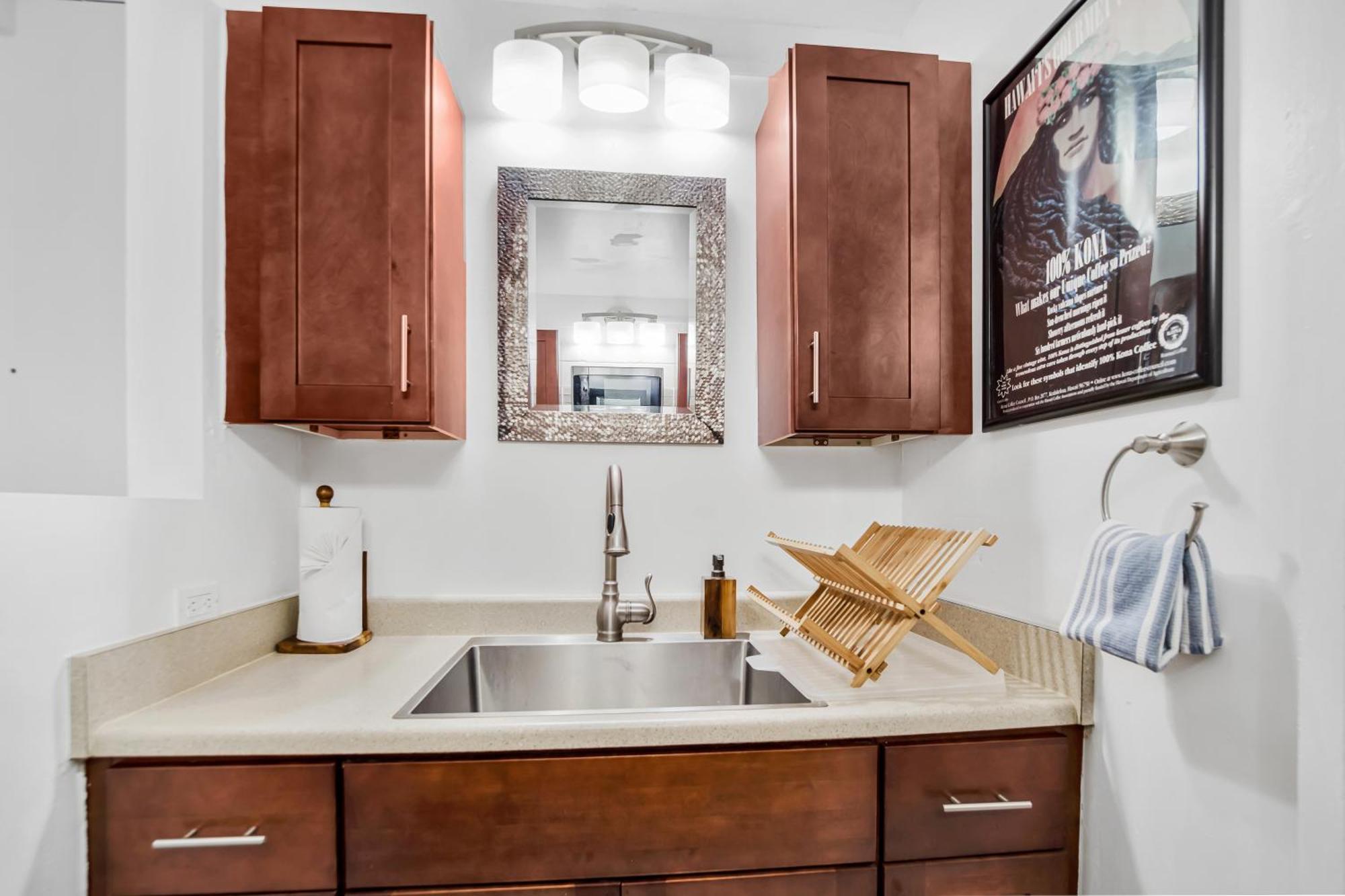 Downtown Hawaiian Paradise Condo With Hot Tub, Pool & Beach - Kona Islander Inn 凯路亚-科纳 外观 照片